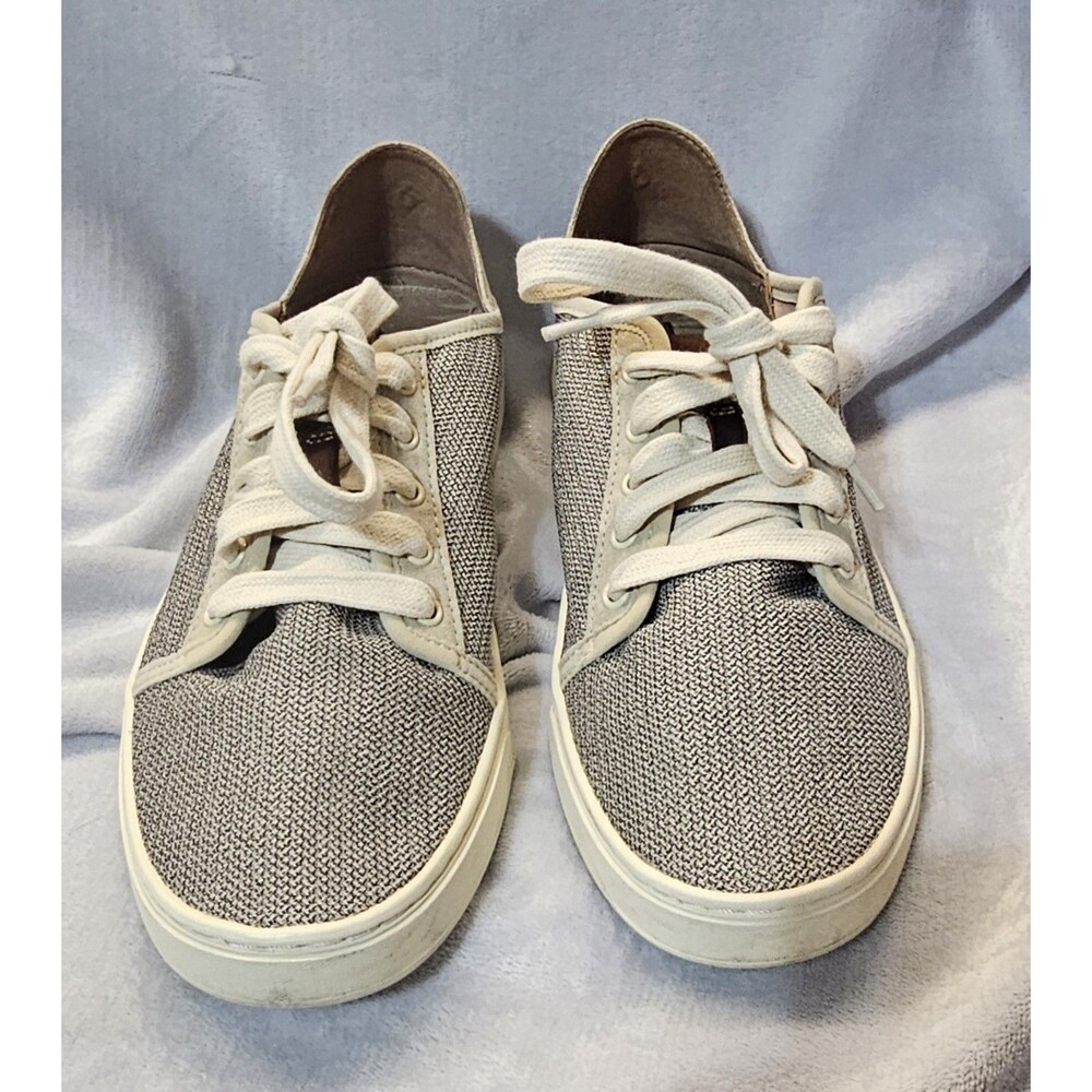 OluKai Pehuea Li Gray & Taupe Lace Up Sneakers Shoes Women’s Size 10